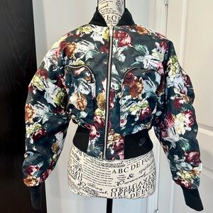 Nike Cropped Floral Women's Bomber Jacket